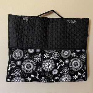 Thirty-One Garment Bag